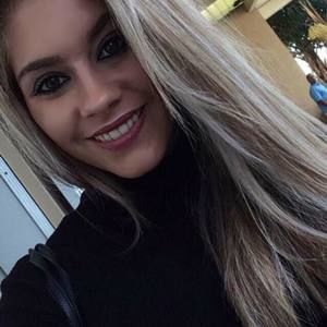 Meet your Posher, Valerie